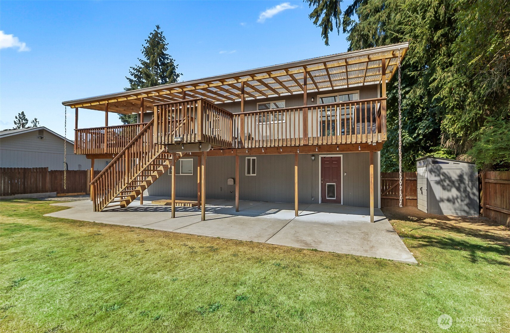 main property photo 7