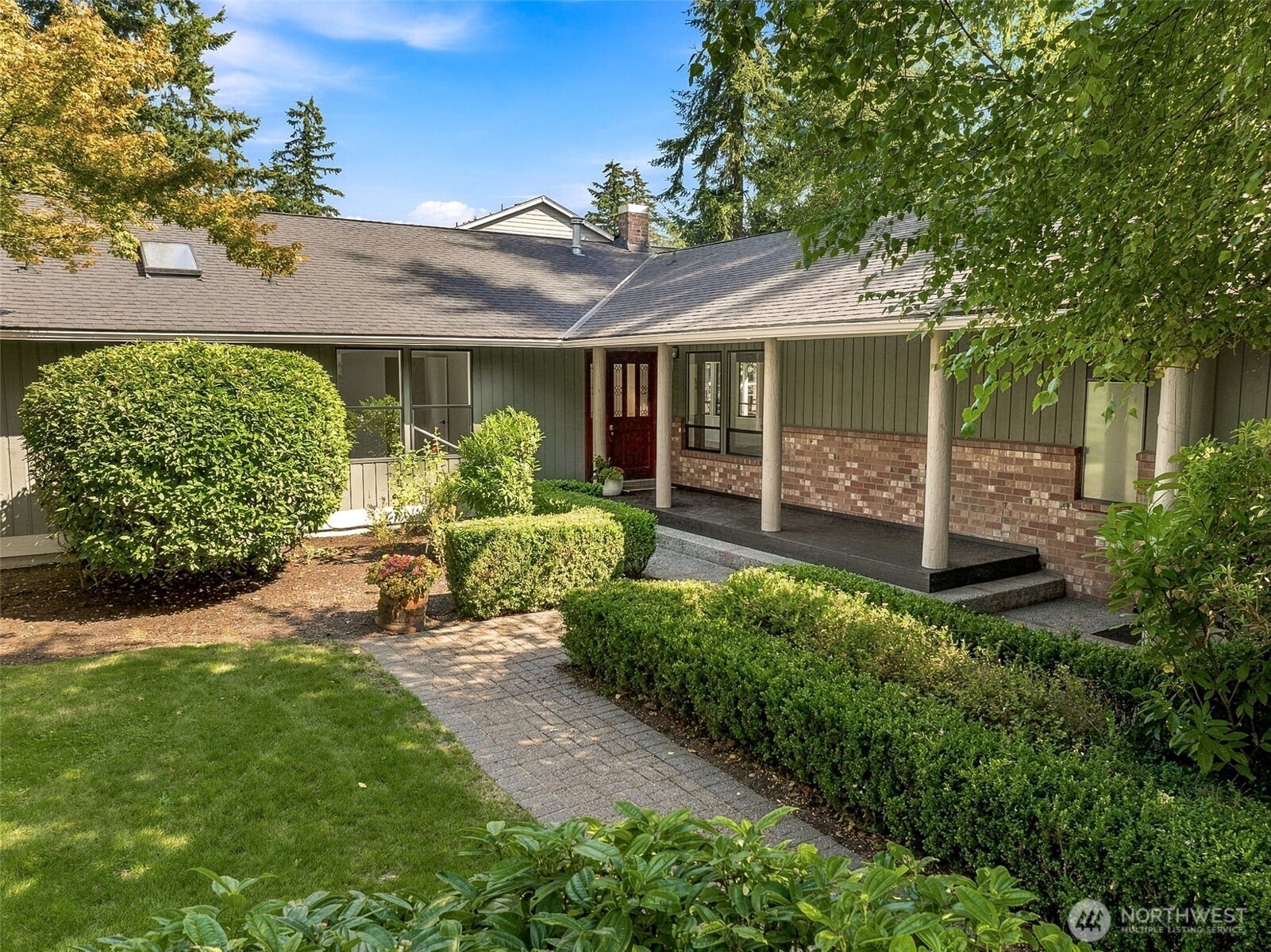 main property photo 1