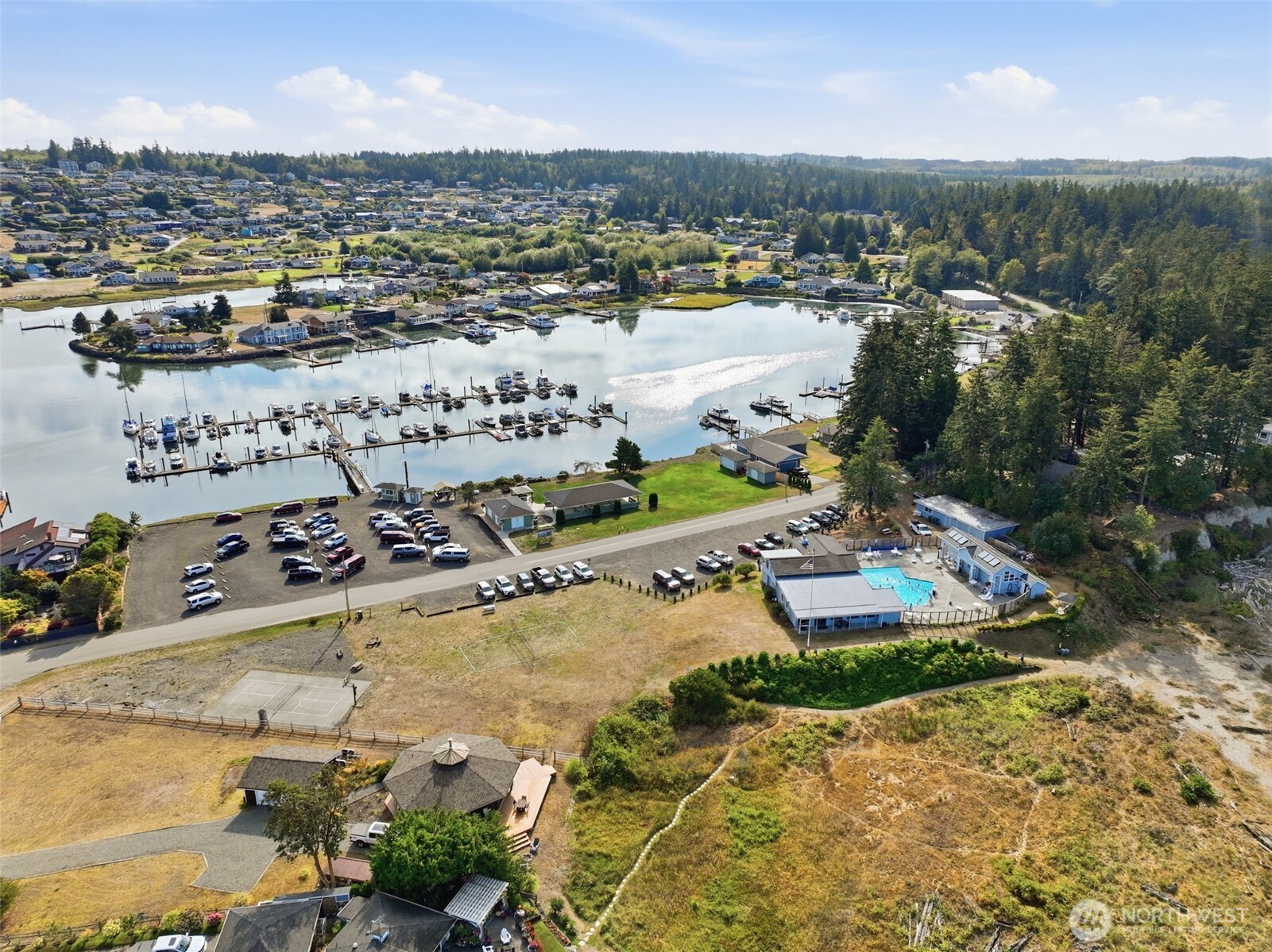 main property photo 24