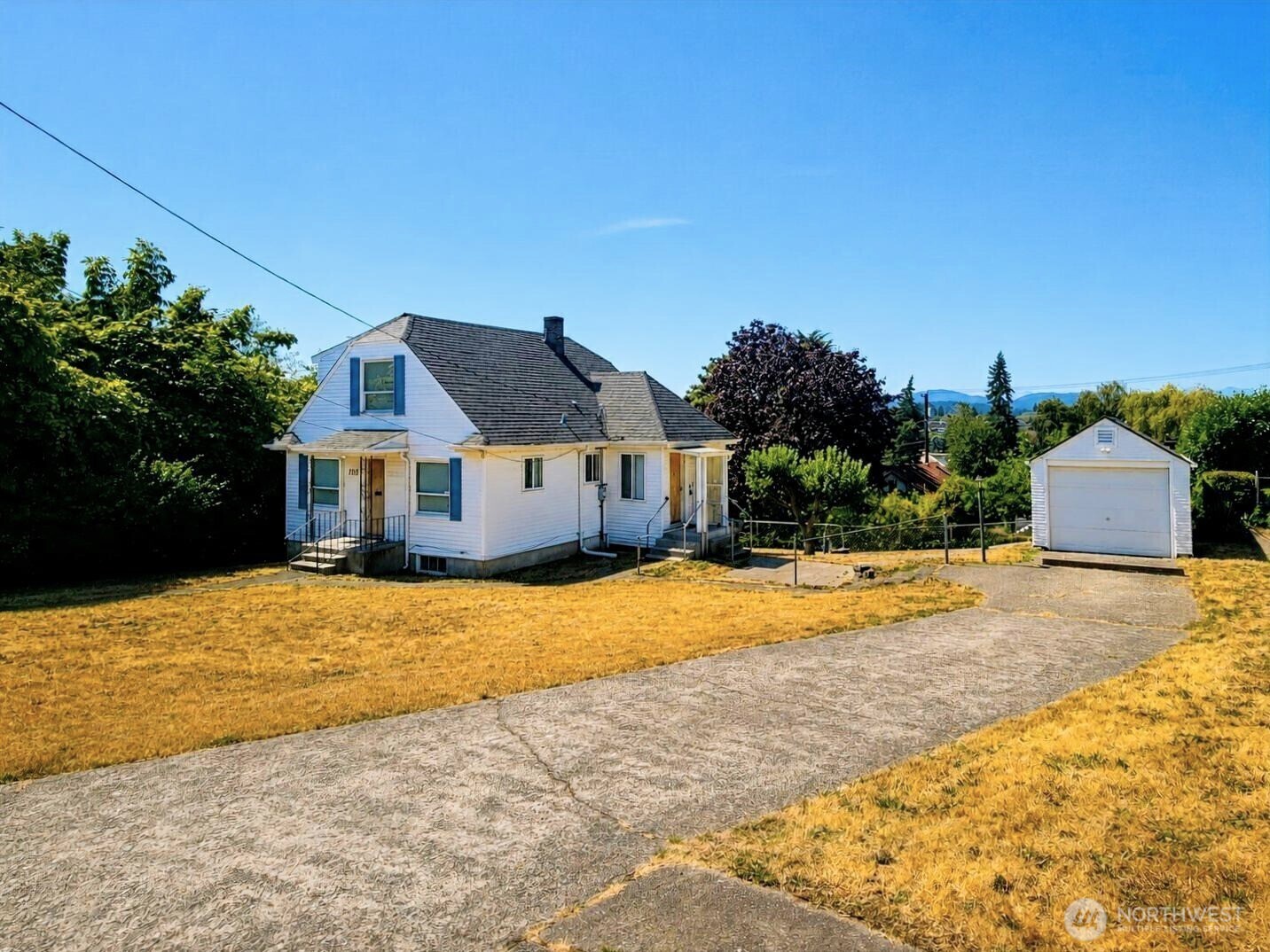 property viewer photo 1