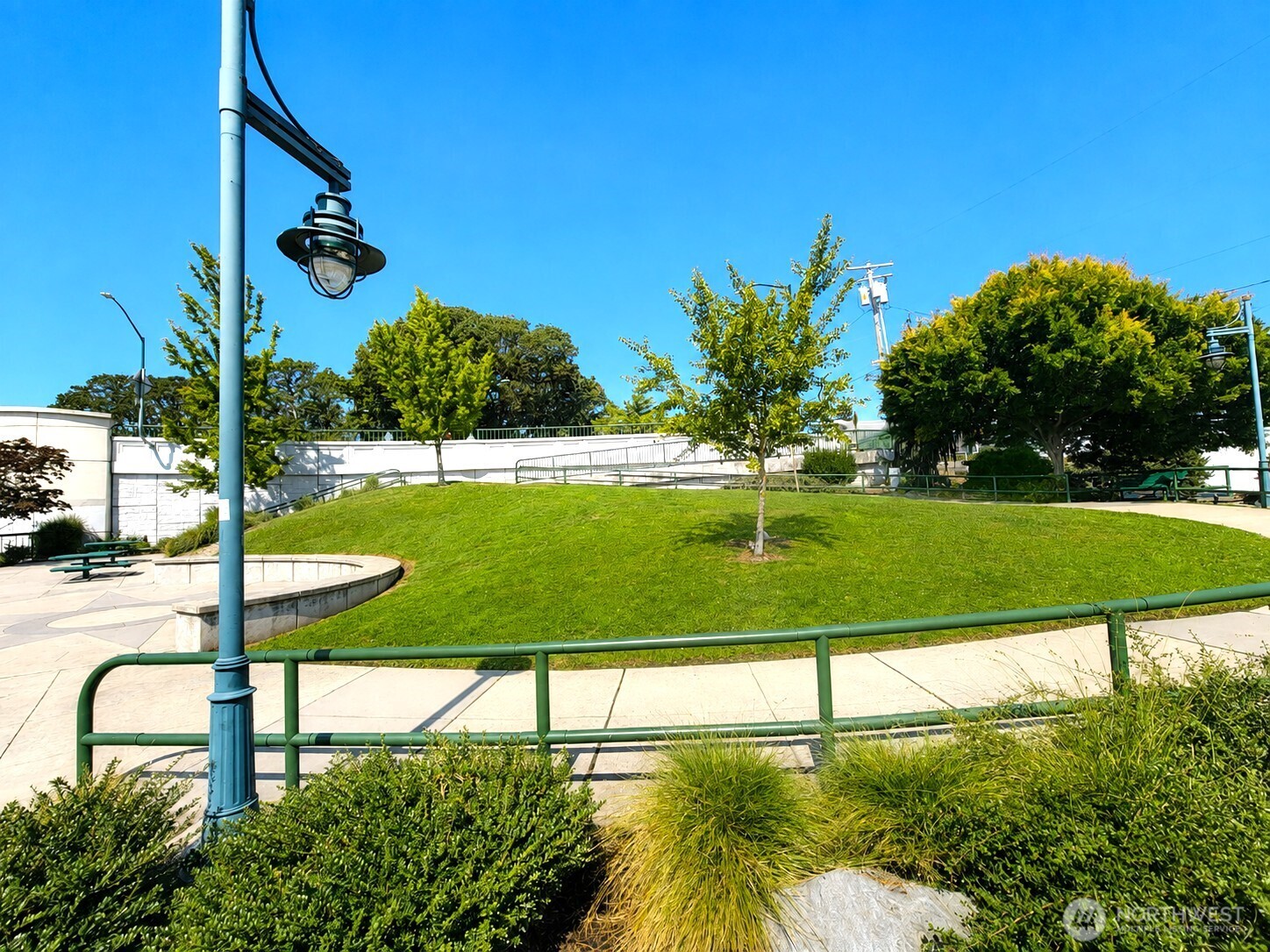 property viewer photo 37