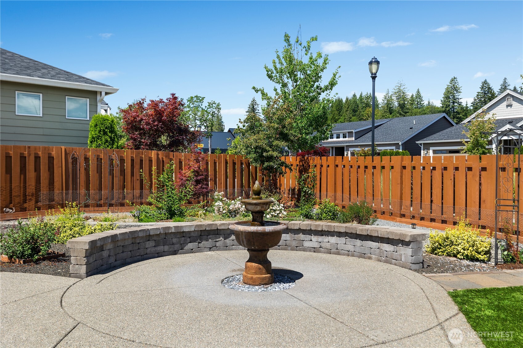 property viewer photo 14