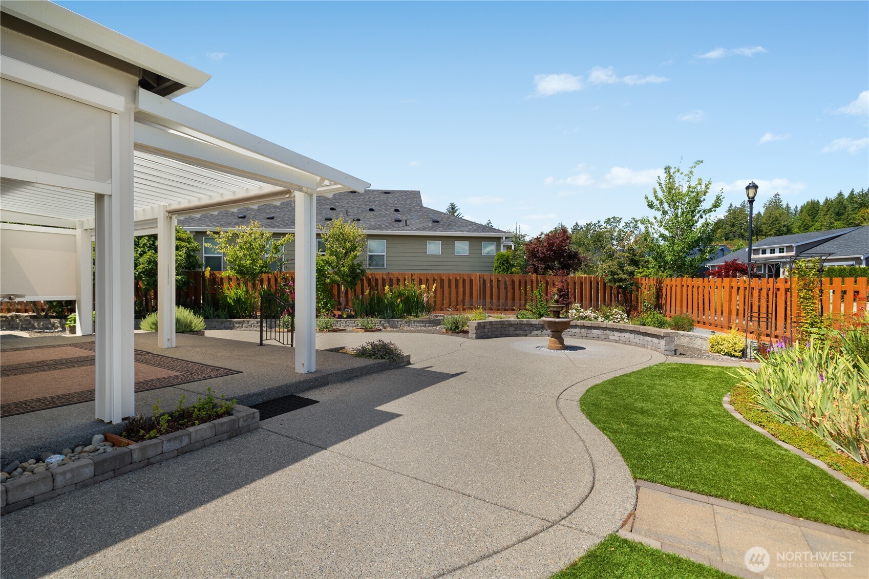 property viewer photo 17