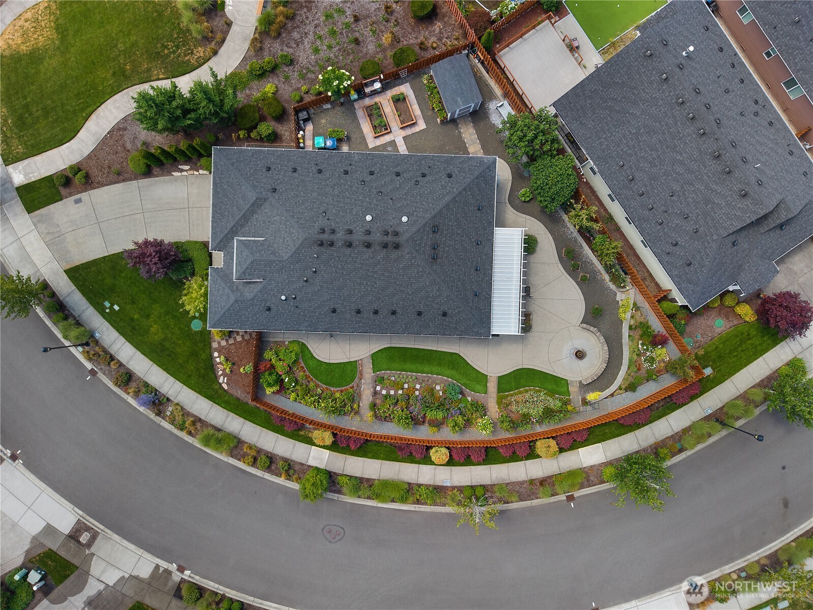 property viewer photo 2
