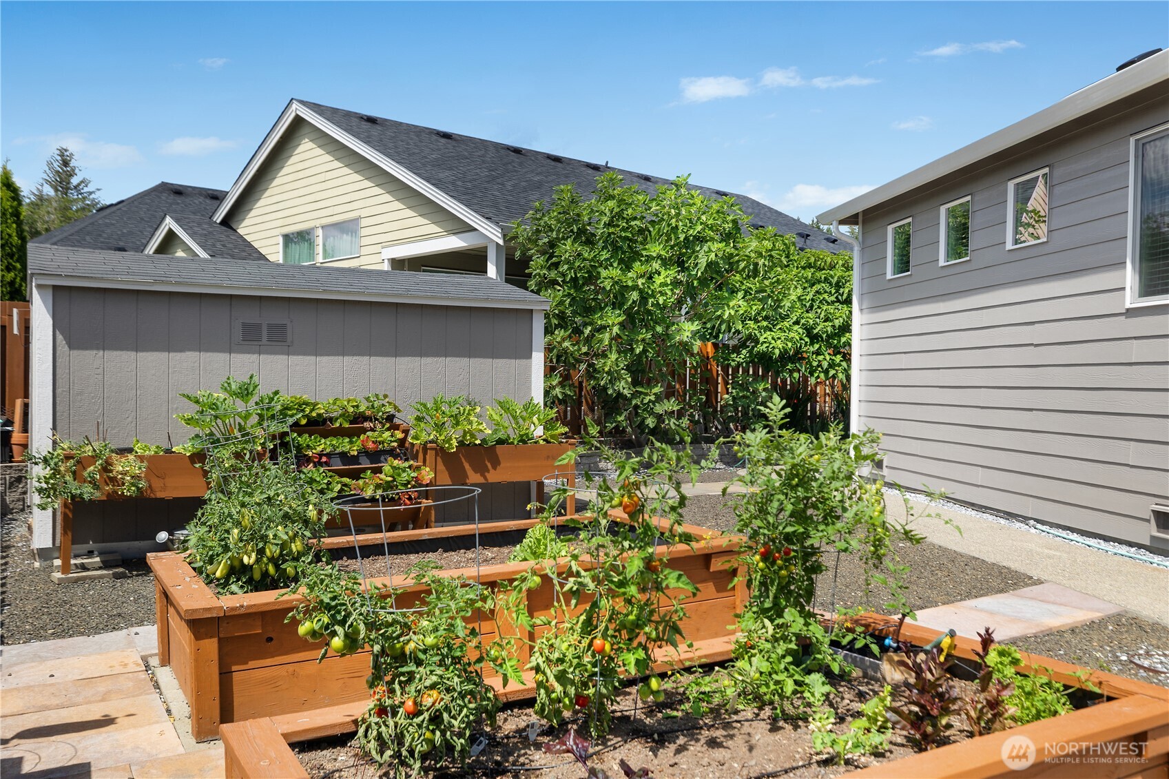property viewer photo 23