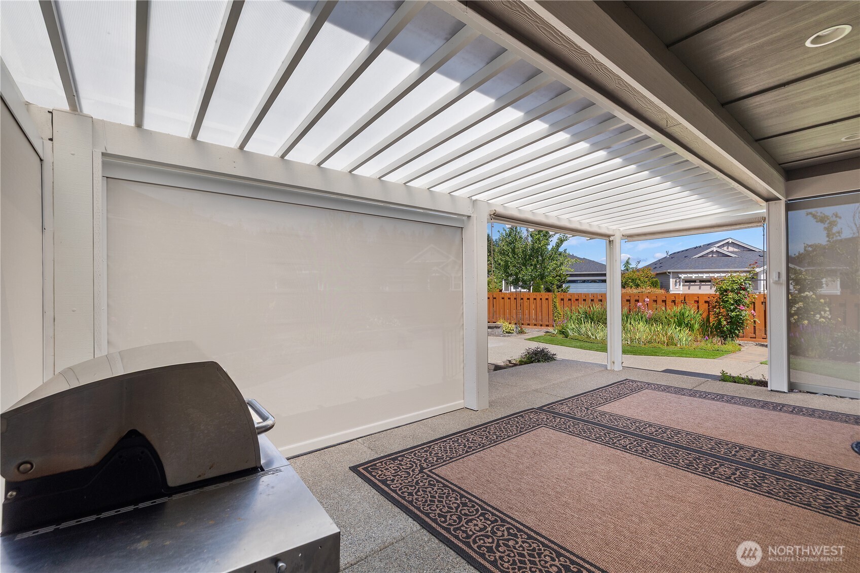 property viewer photo 25