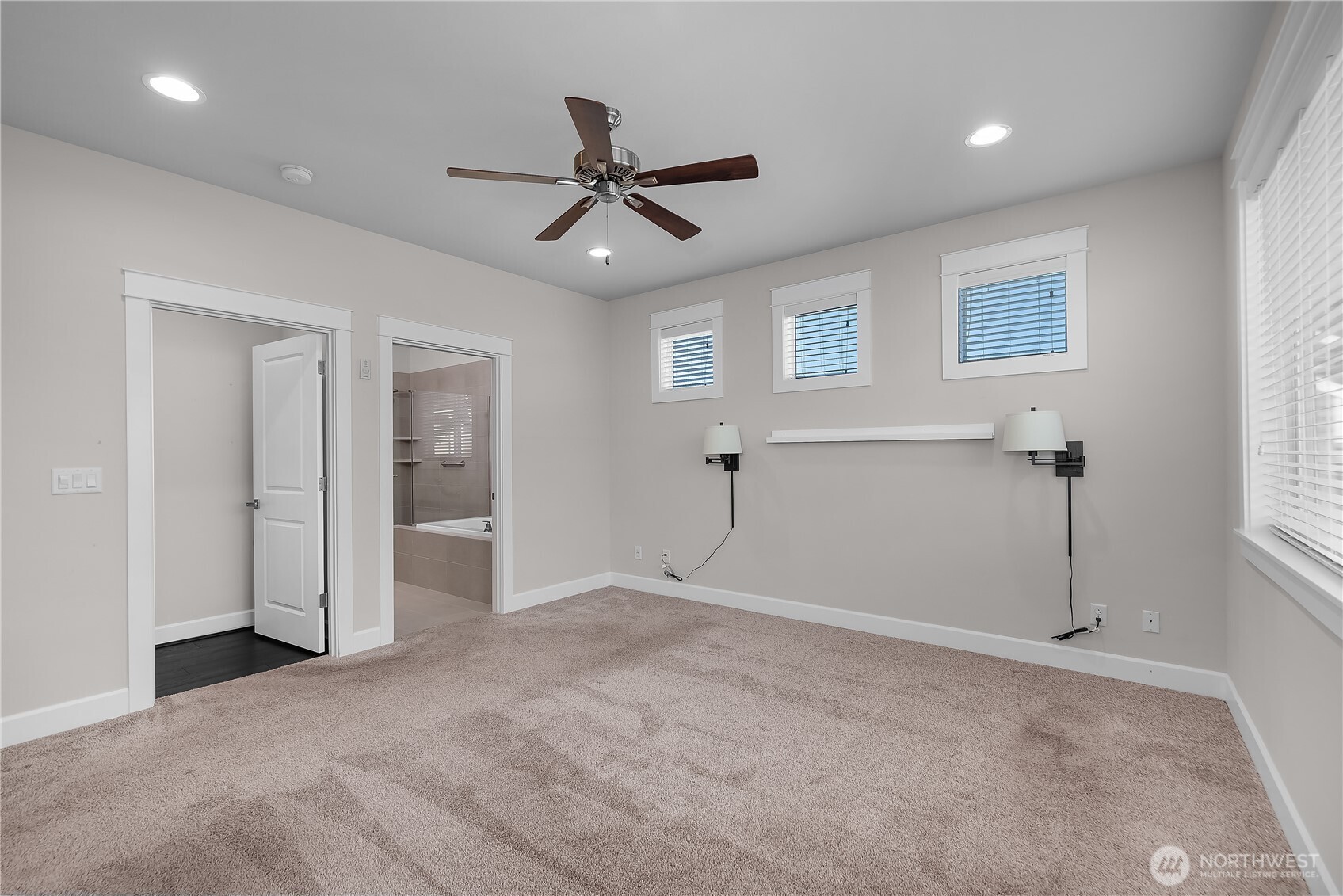 property viewer photo 31