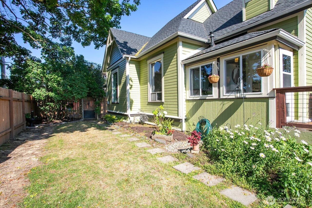 property viewer photo 15