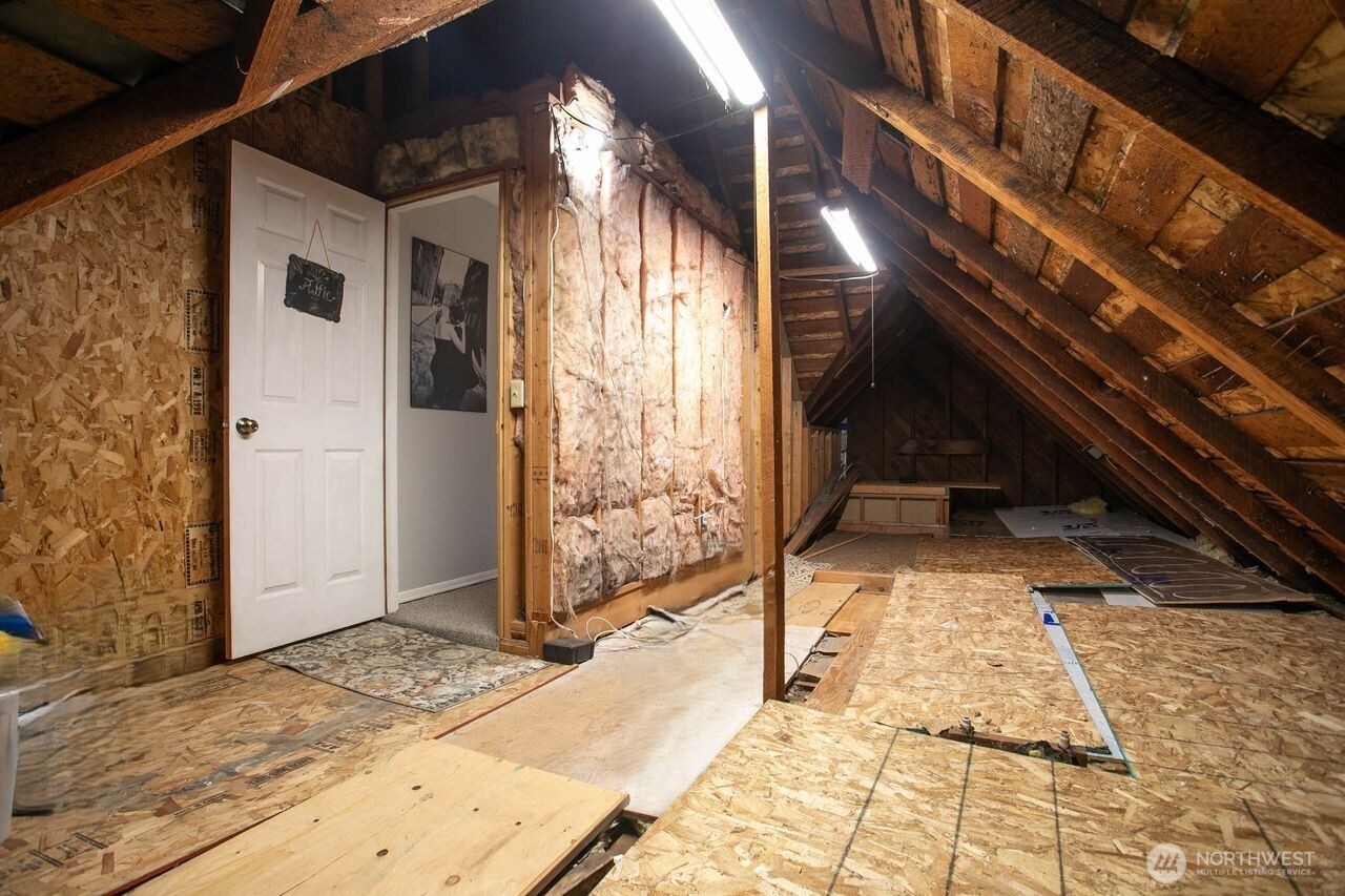 property viewer photo 23