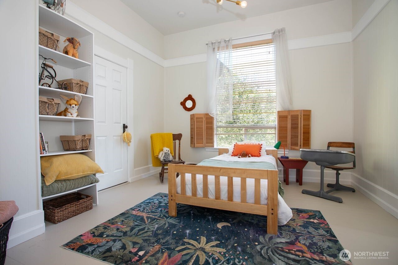 property viewer photo 7
