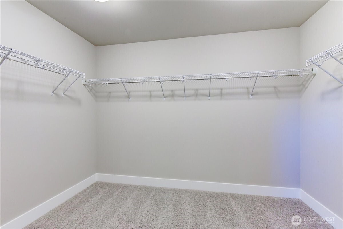 property viewer photo 22