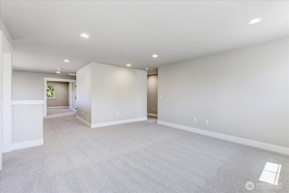 property viewer photo 27