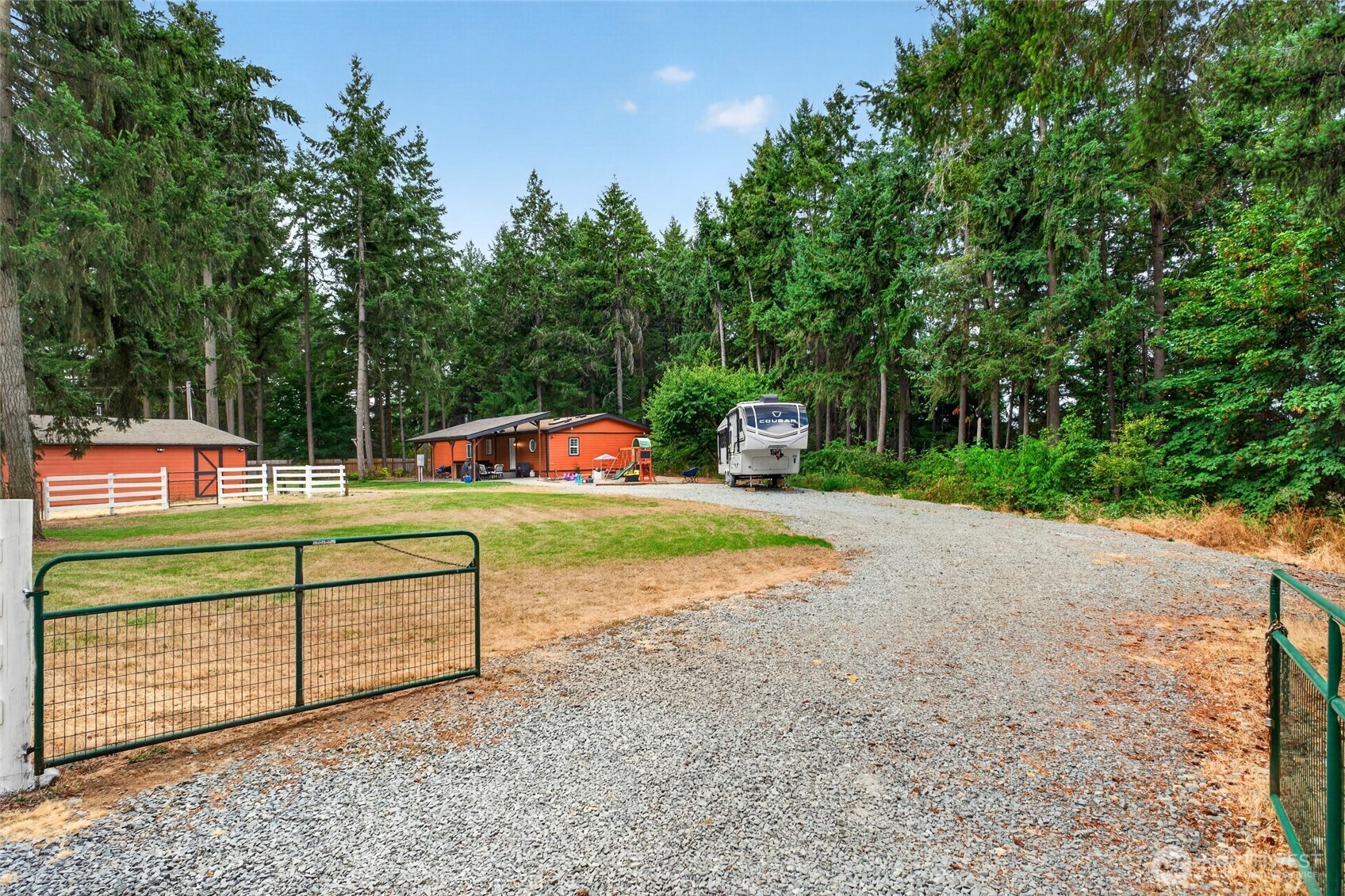 main property photo 0