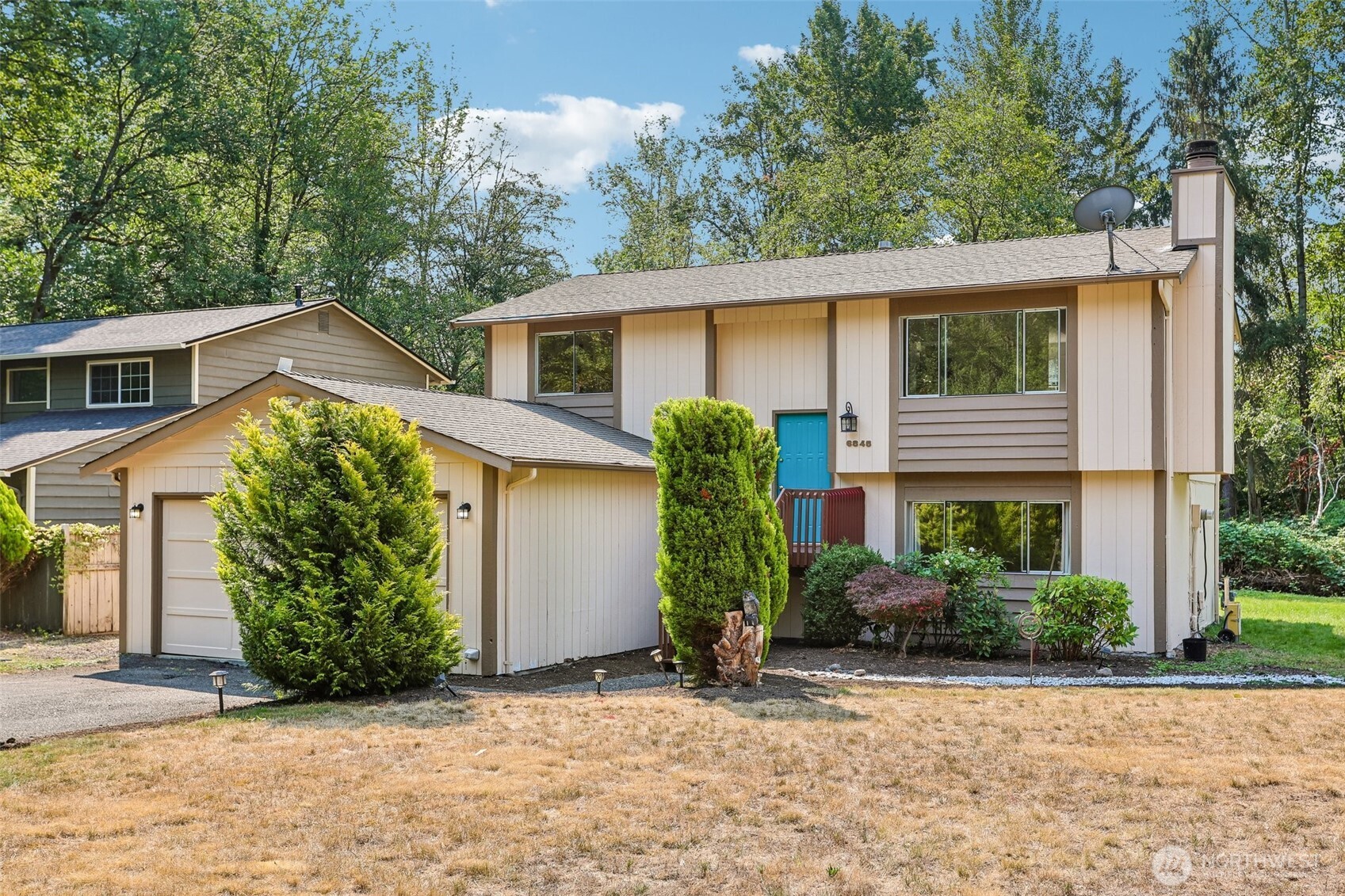 main property photo 0