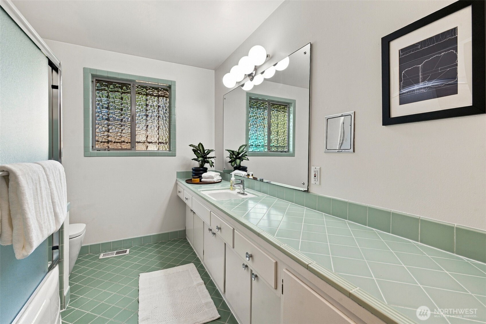 property viewer photo 11