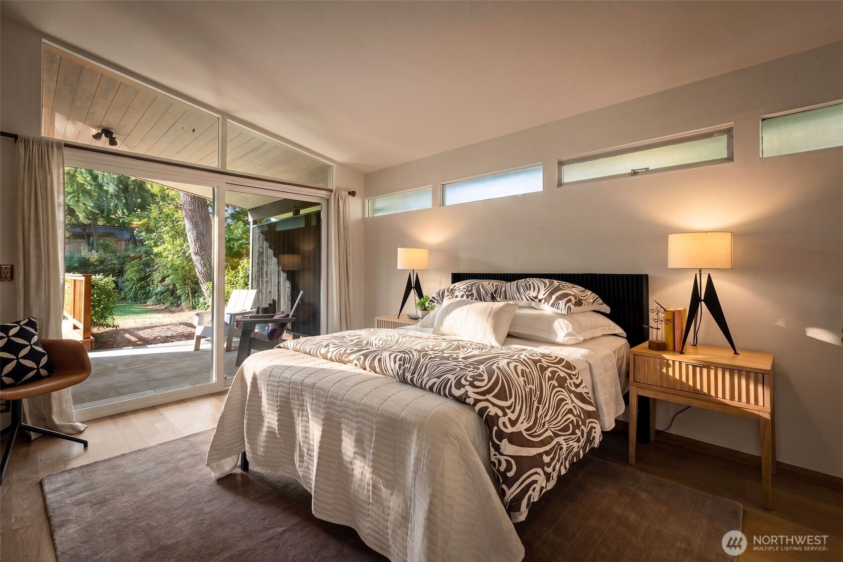 property viewer photo 13