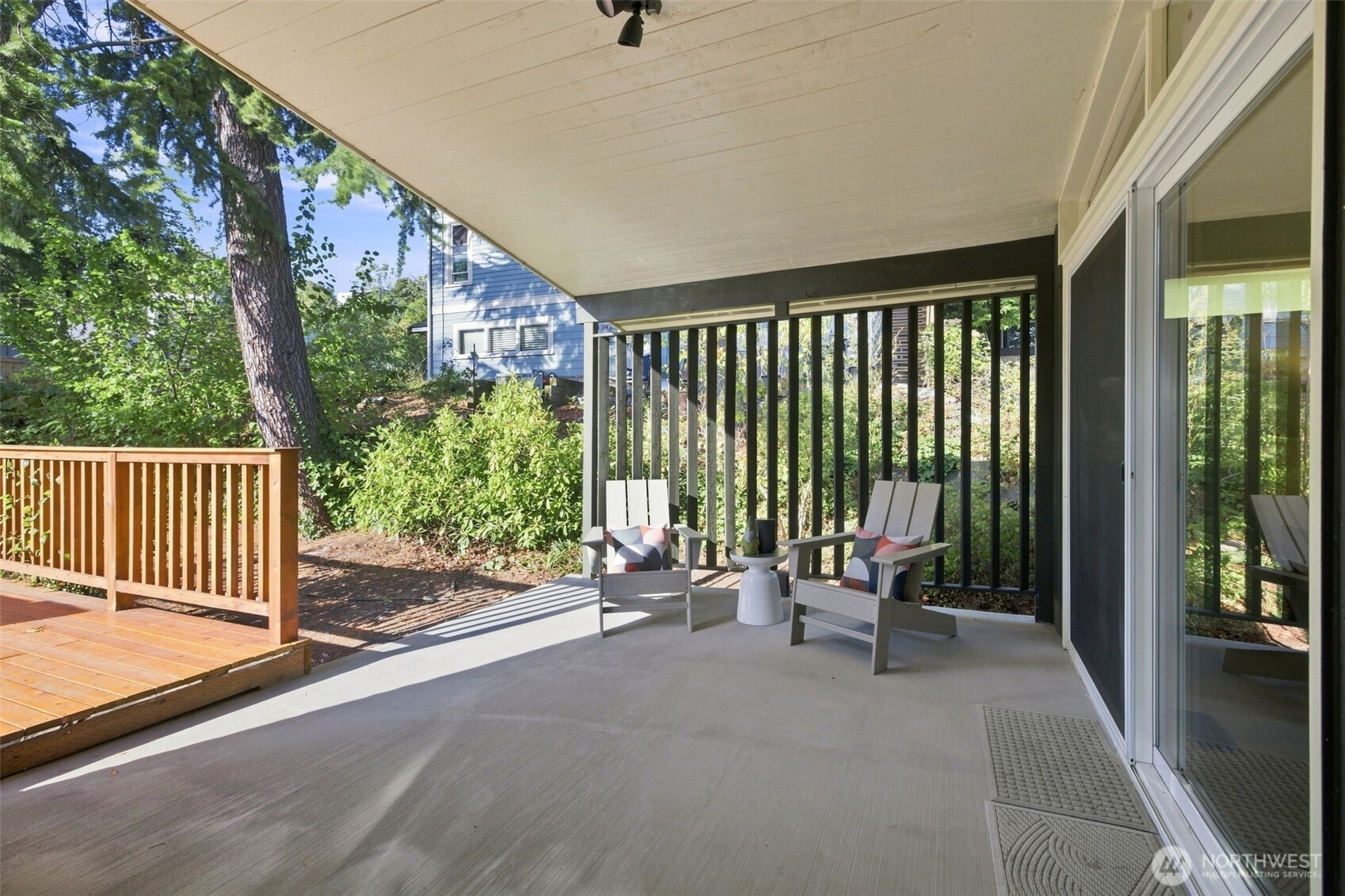 property viewer photo 15