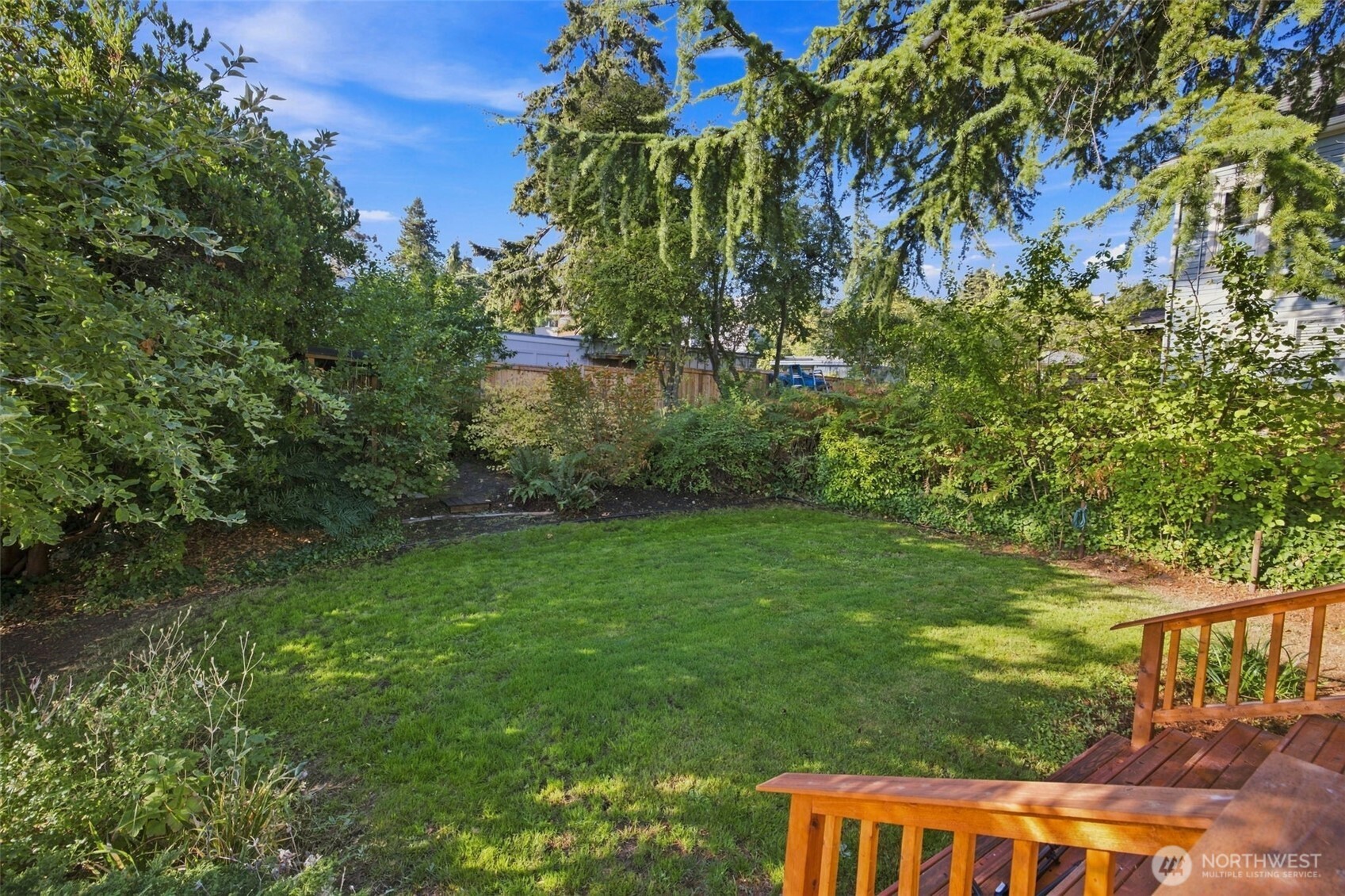 property viewer photo 18