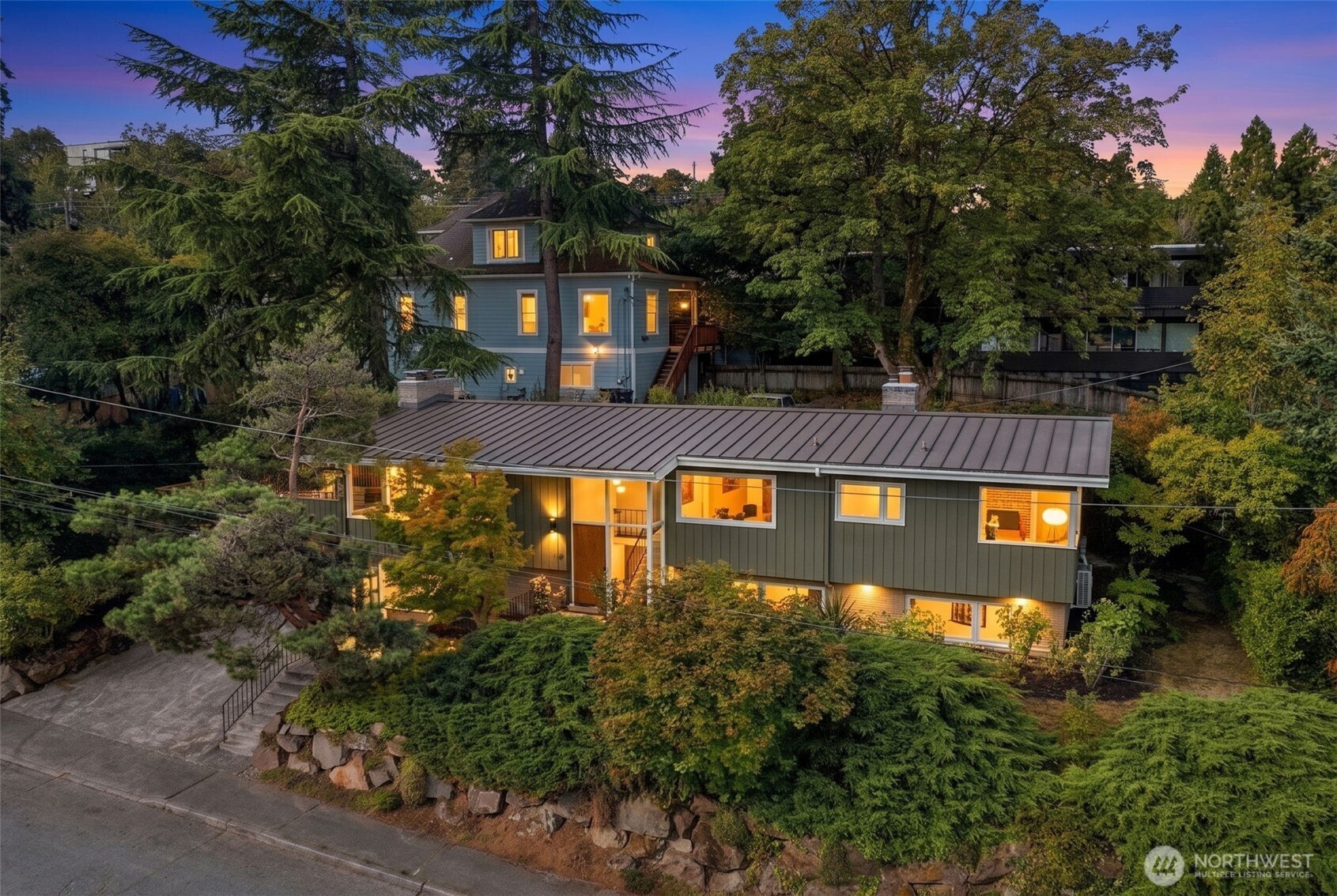 property viewer photo 35