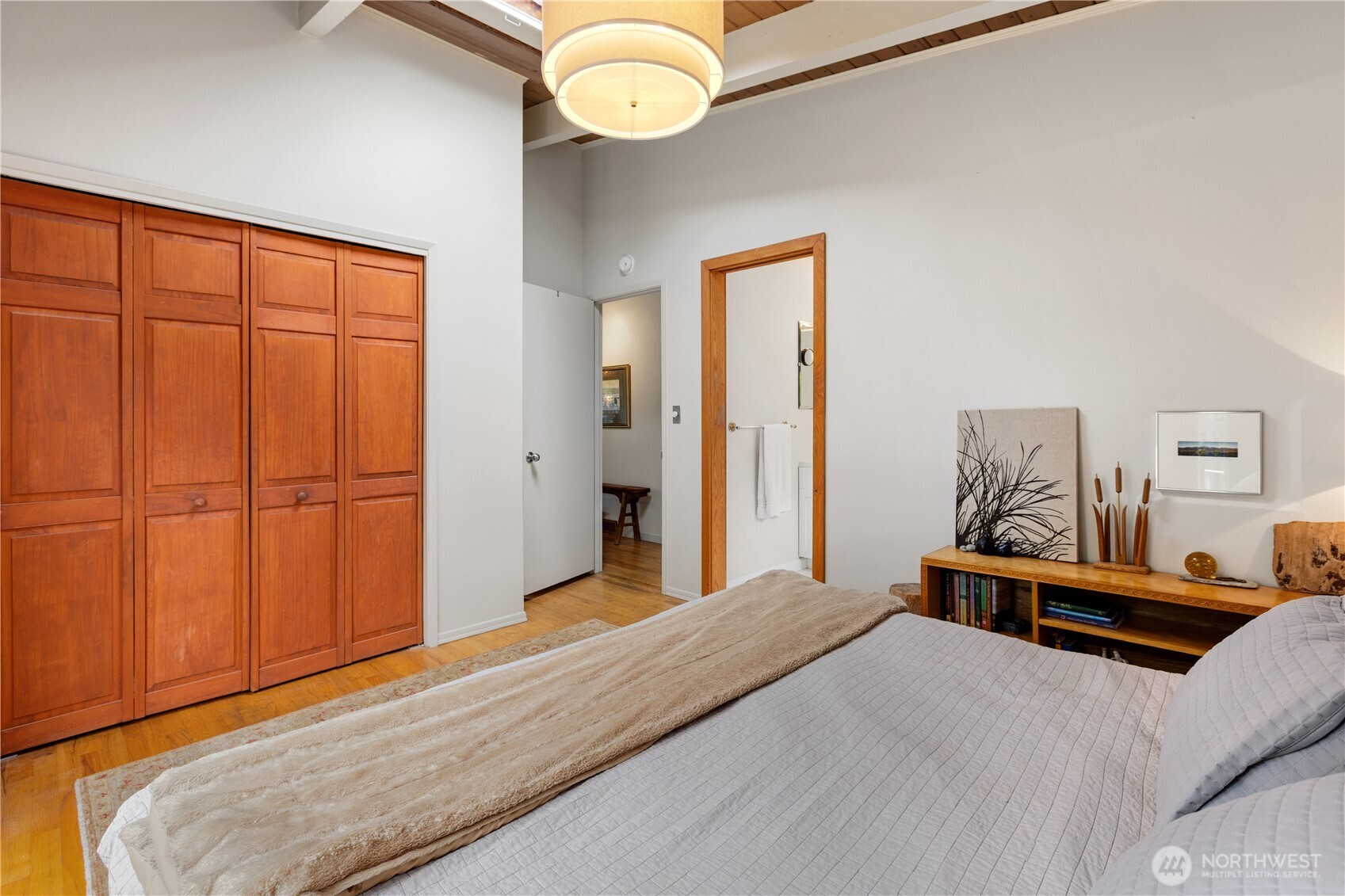 property viewer photo 14
