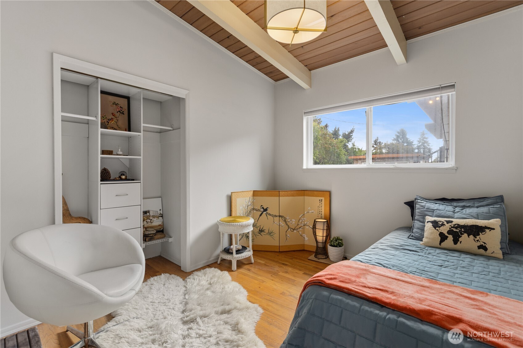 property viewer photo 19