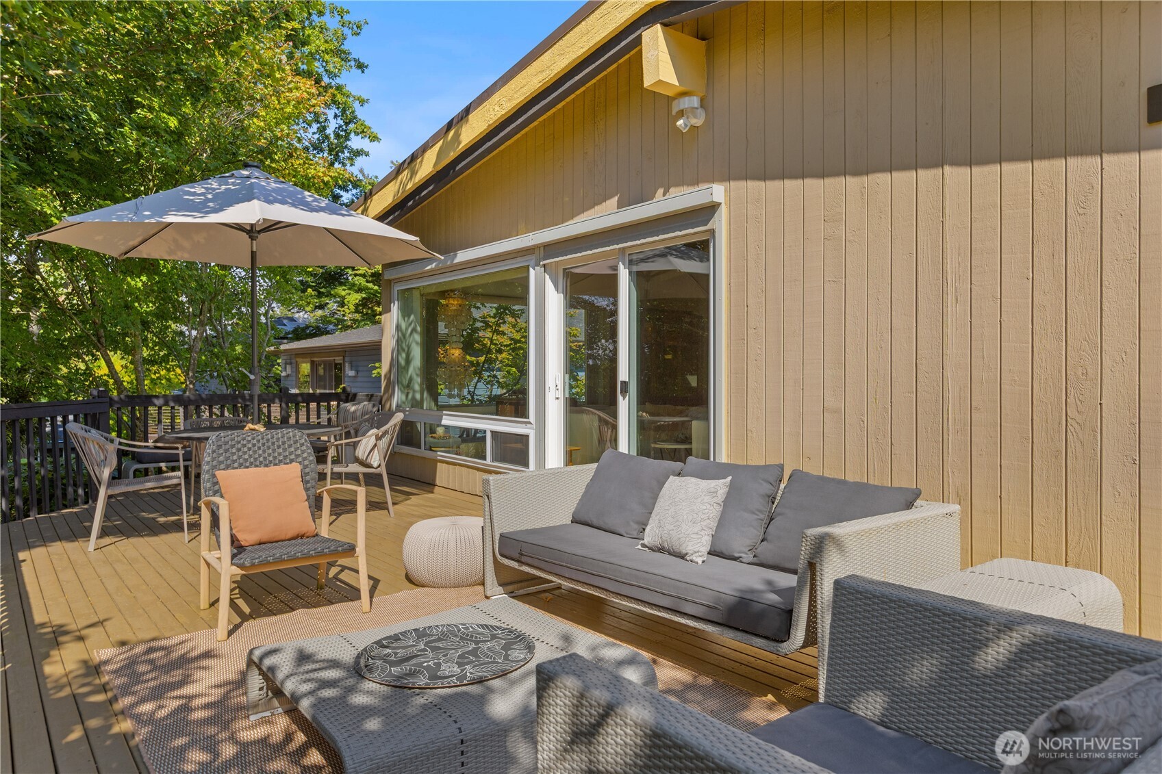 property viewer photo 22