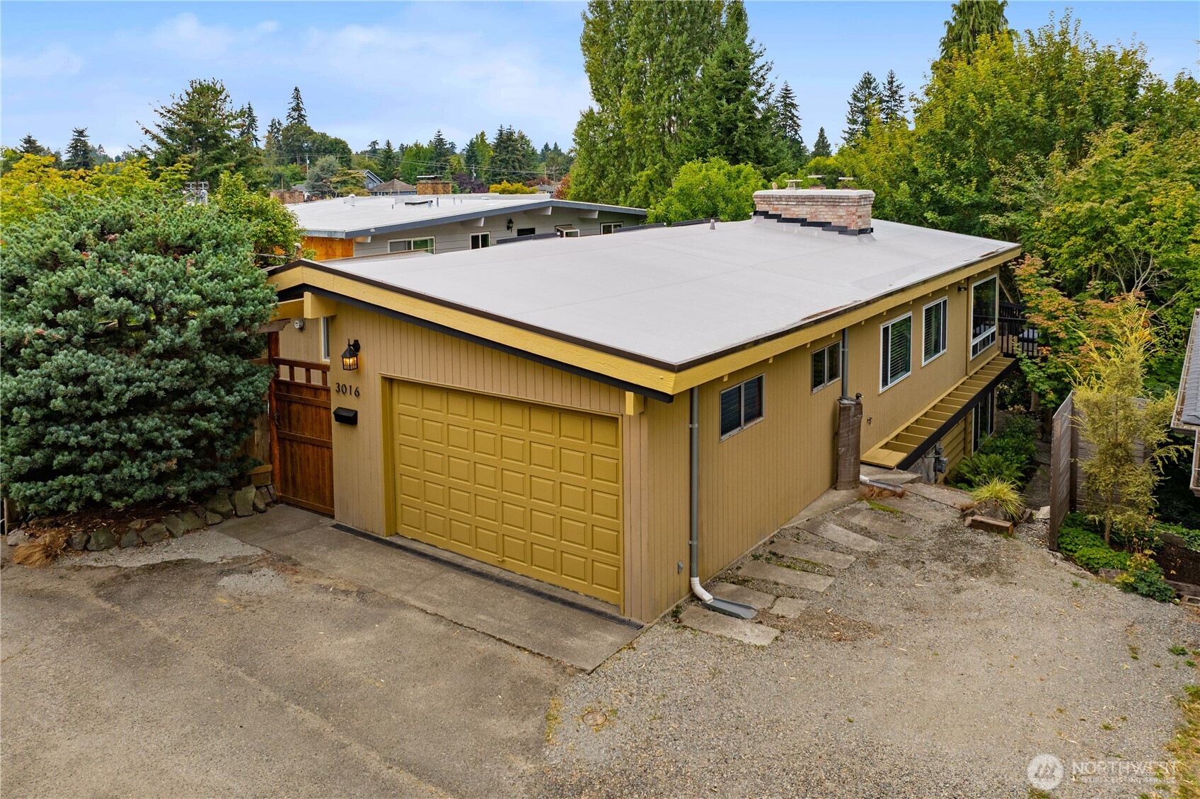 property viewer photo 37