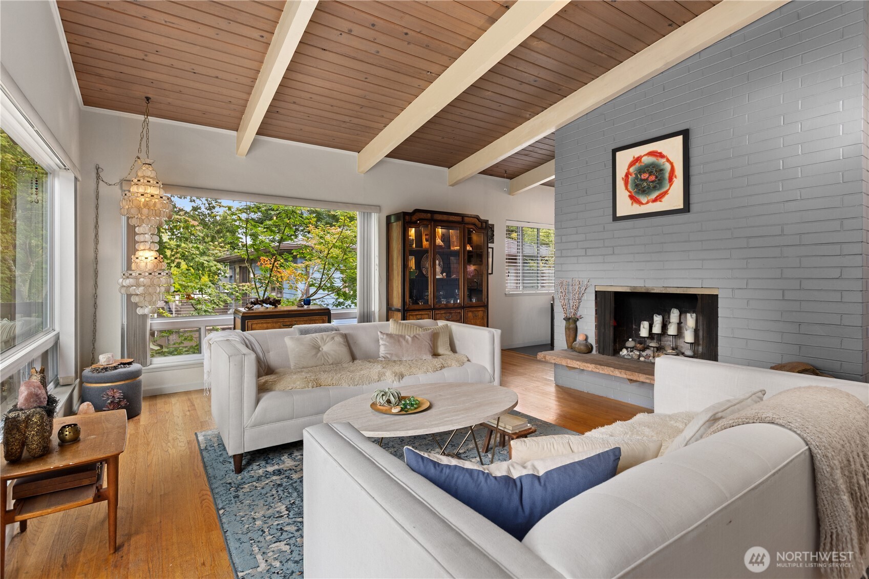 property viewer photo 6