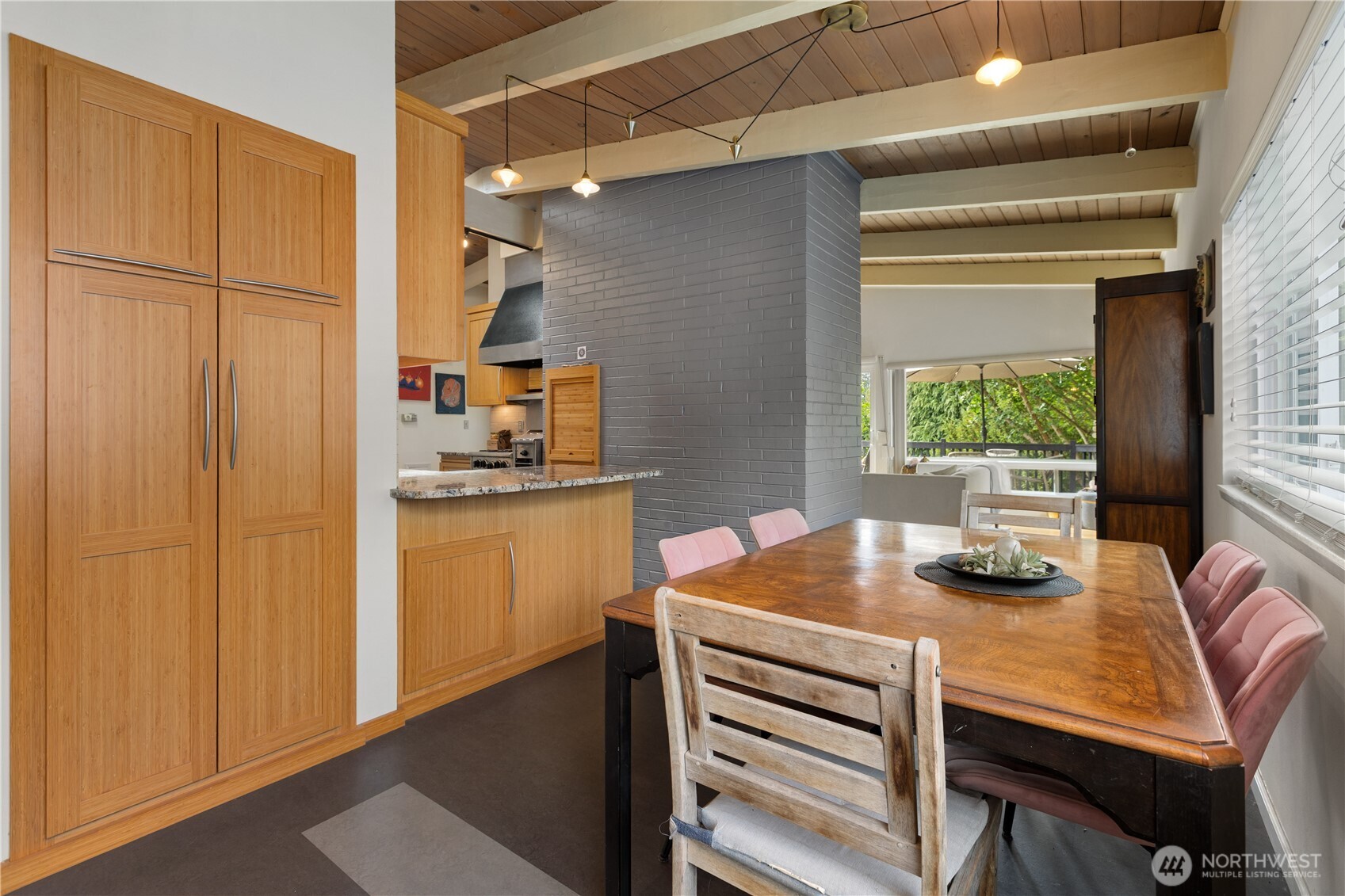 property viewer photo 9