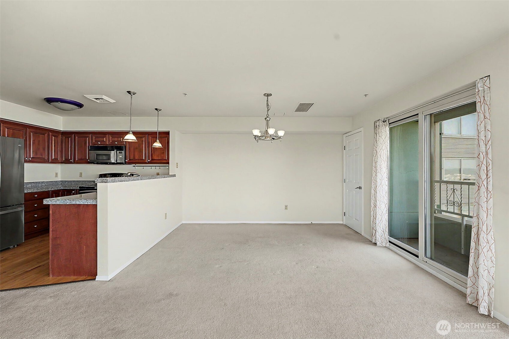 property viewer photo 12