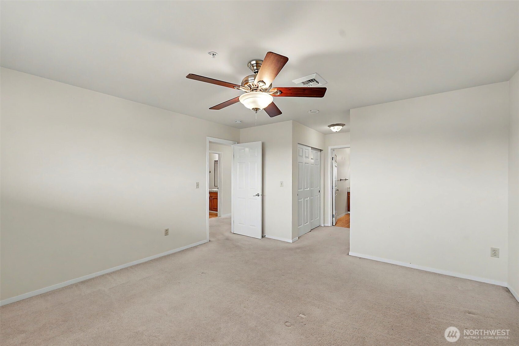 property viewer photo 16