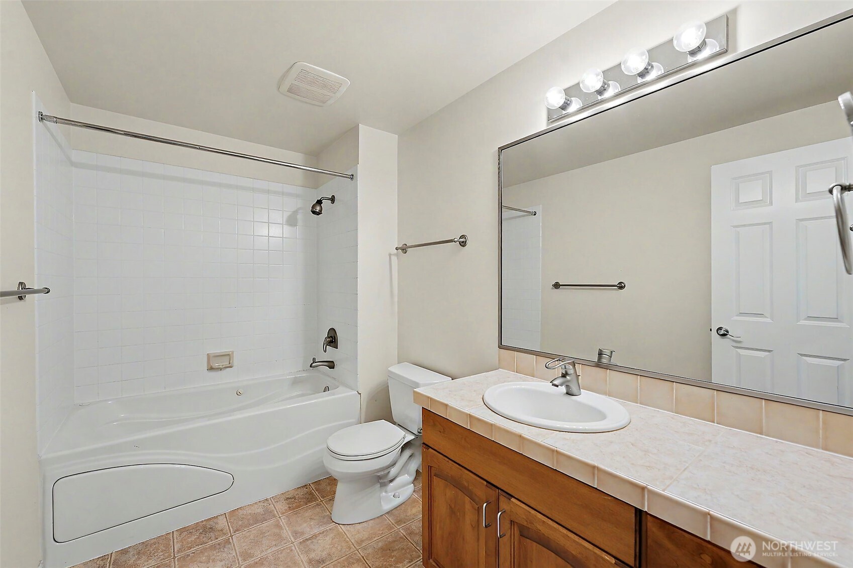 property viewer photo 21