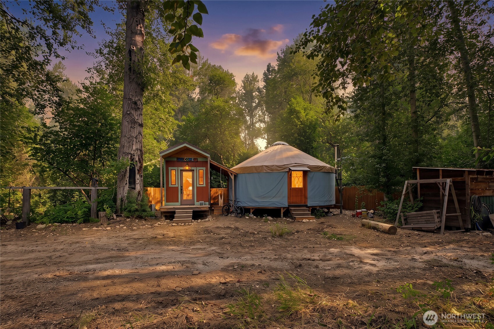 main property photo 0