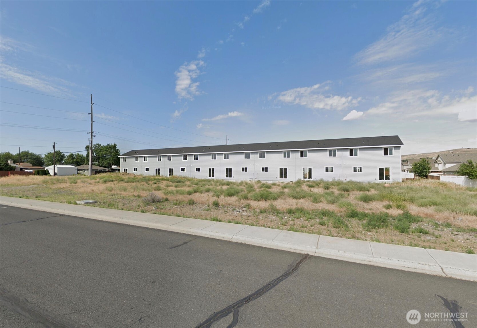 main property photo 0