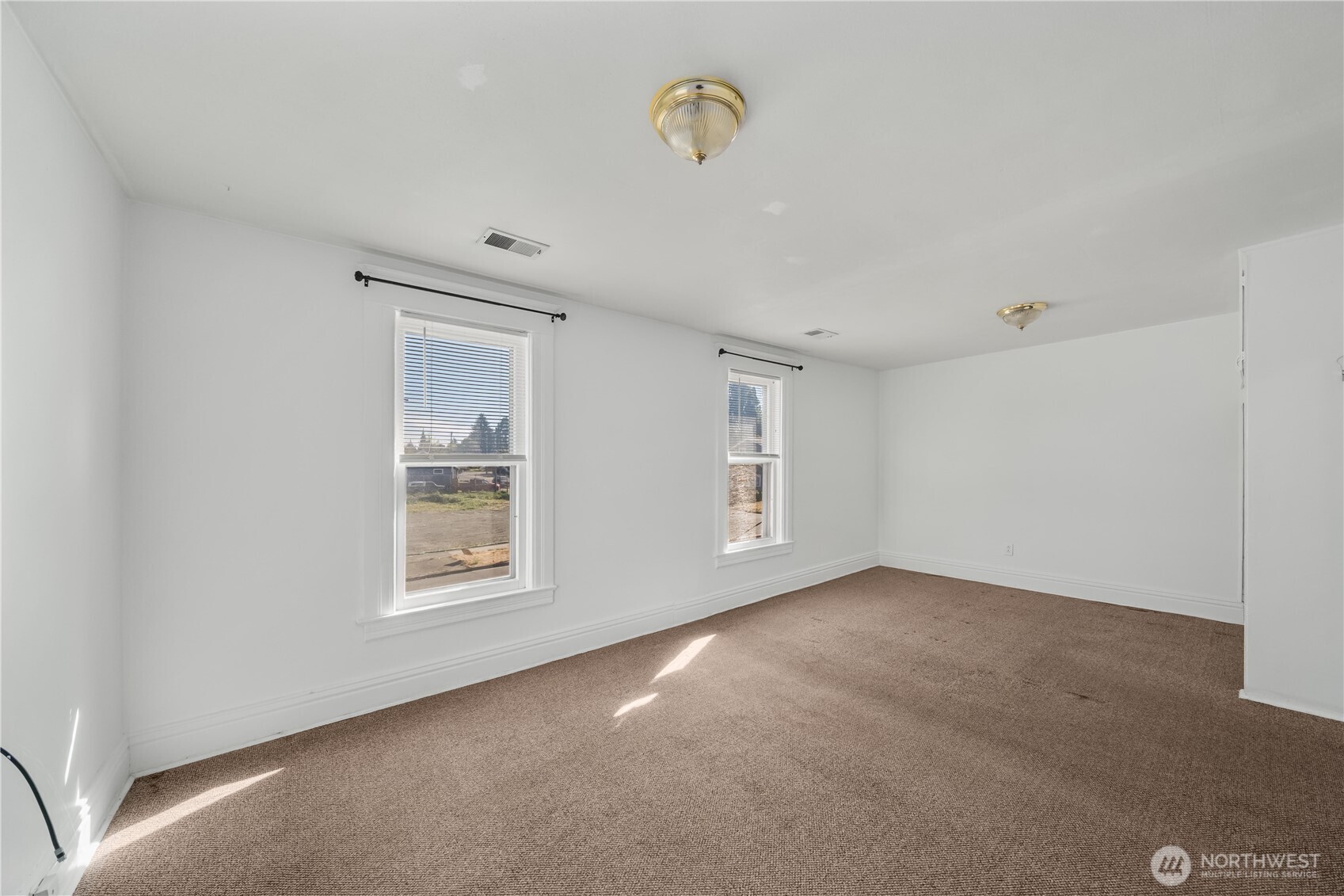 property viewer photo 10