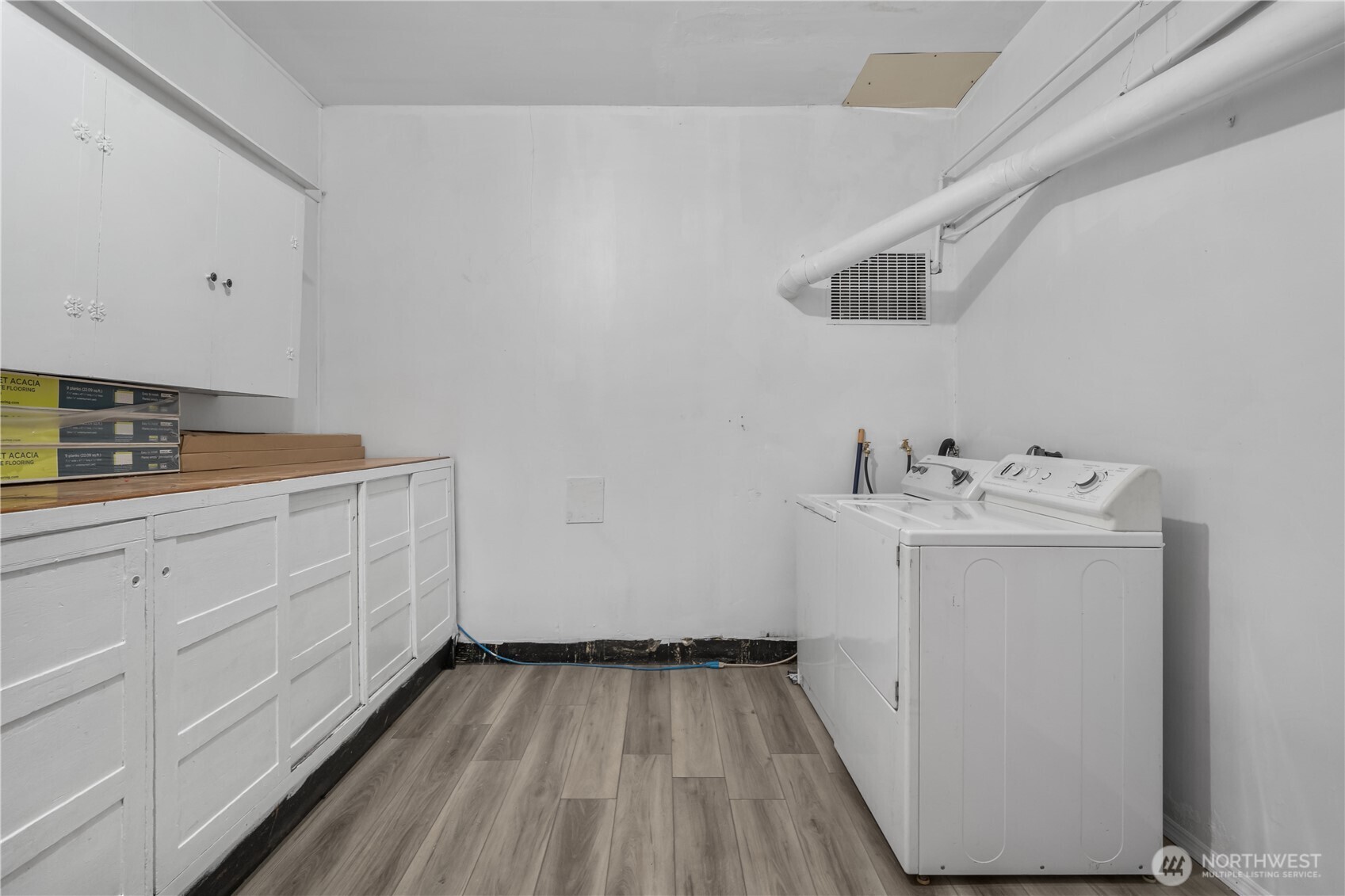 property viewer photo 12