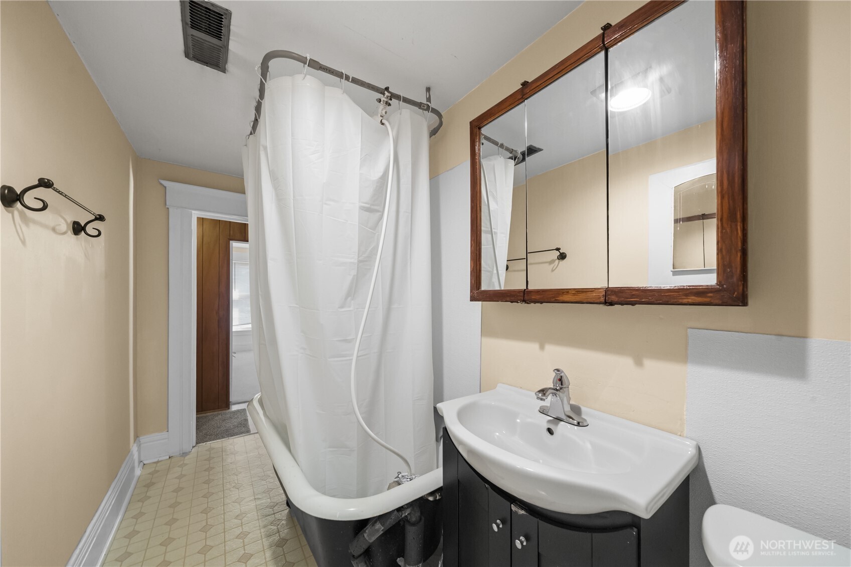 property viewer photo 28