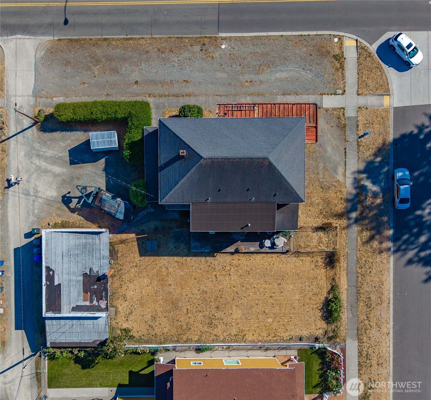 property viewer photo 31