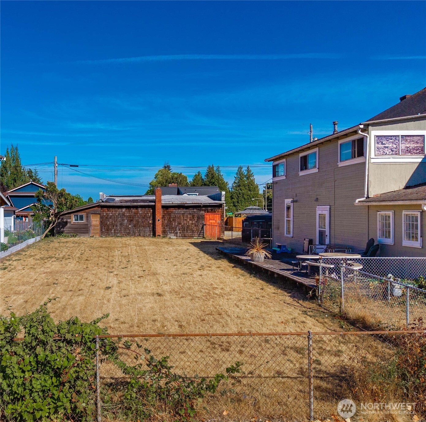 property viewer photo 33