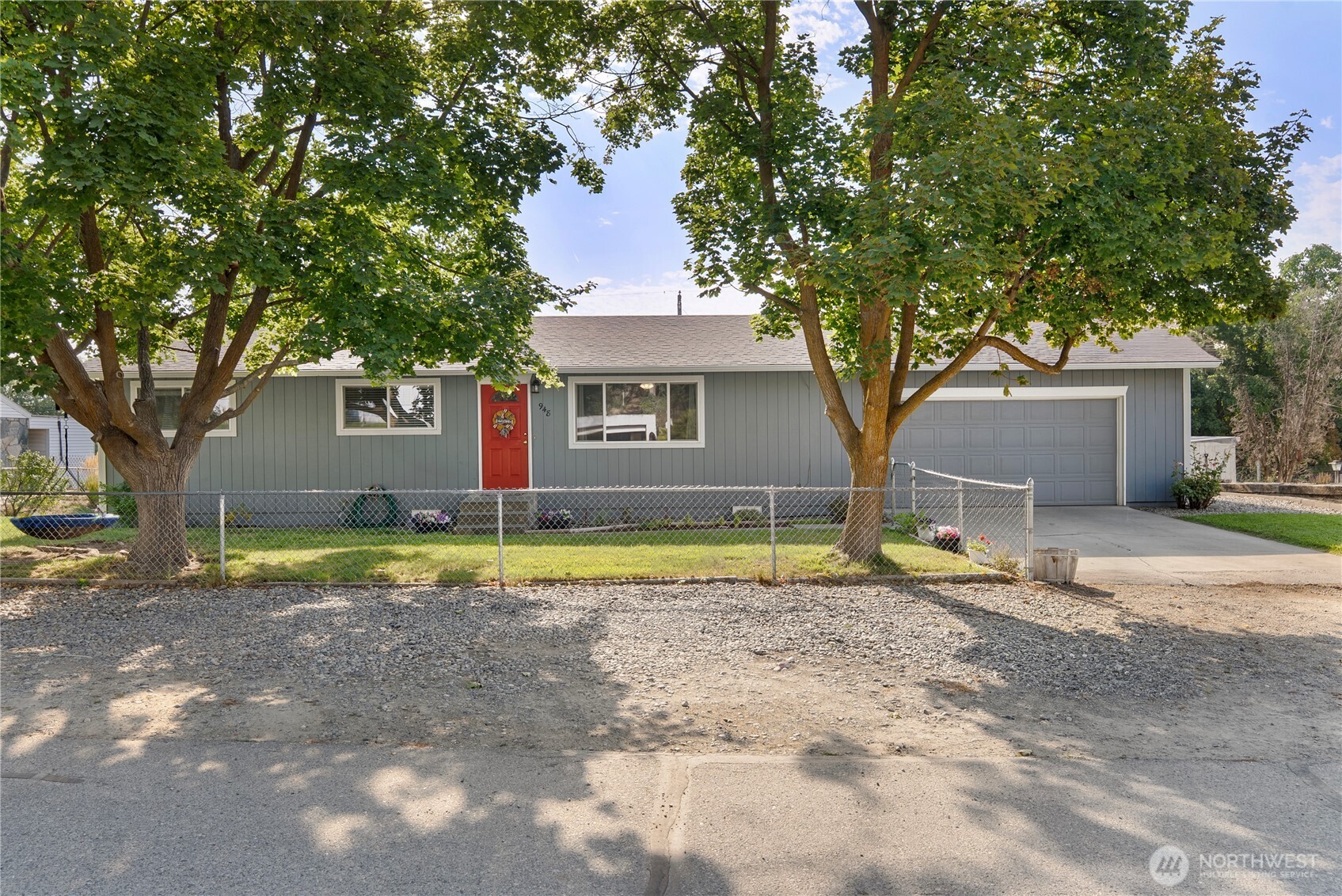 main property photo 0