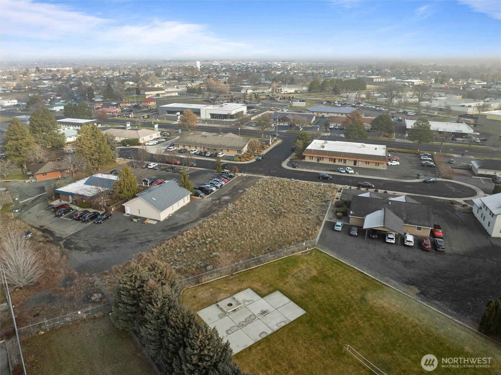 main property photo 4