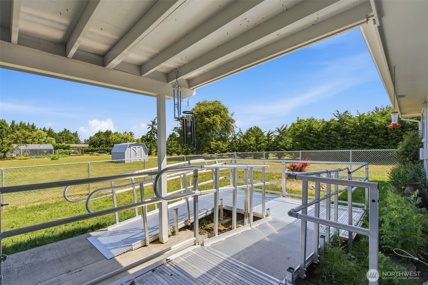 main property photo 30