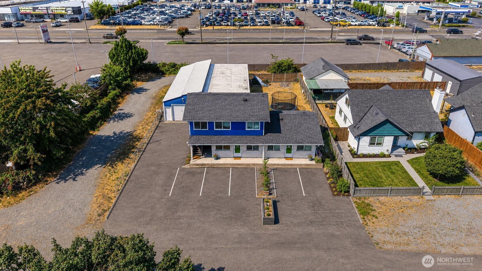 main property photo 21