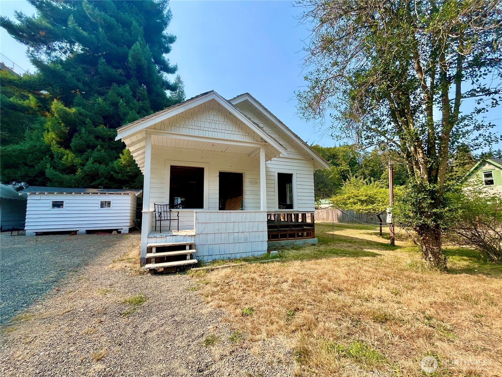 main property photo 0