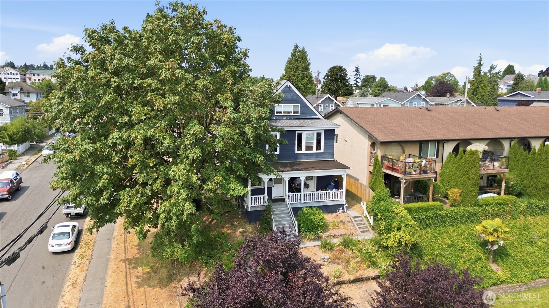 main property photo 0