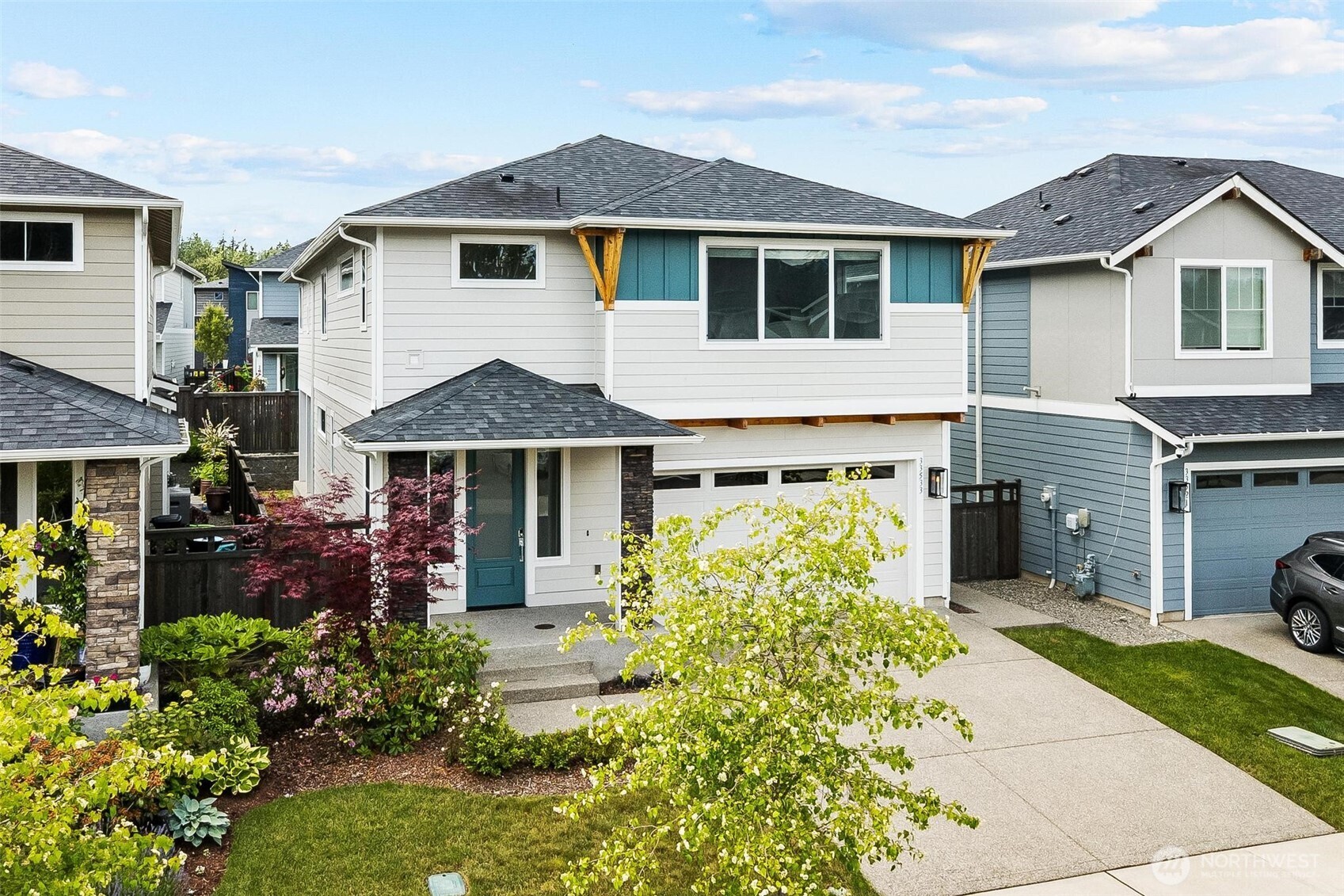 main property photo 0