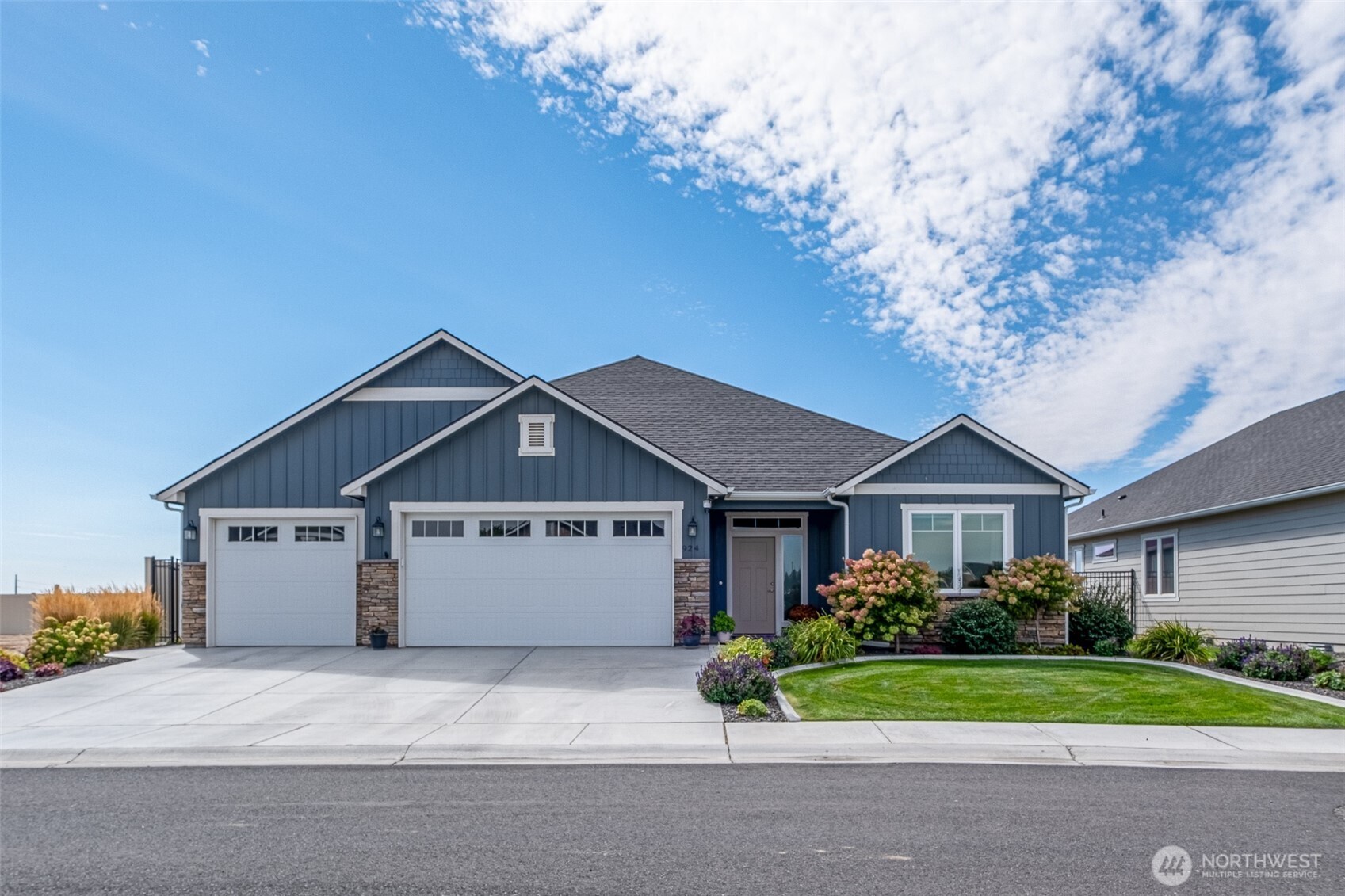 main property photo 0