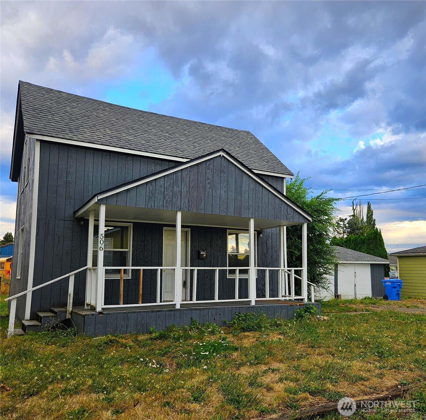 main property photo 3