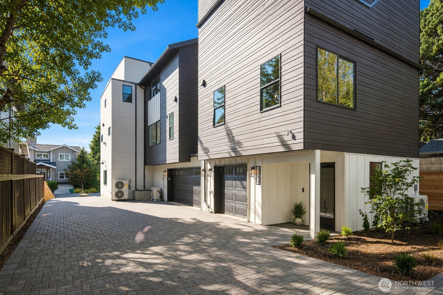 property viewer photo 22