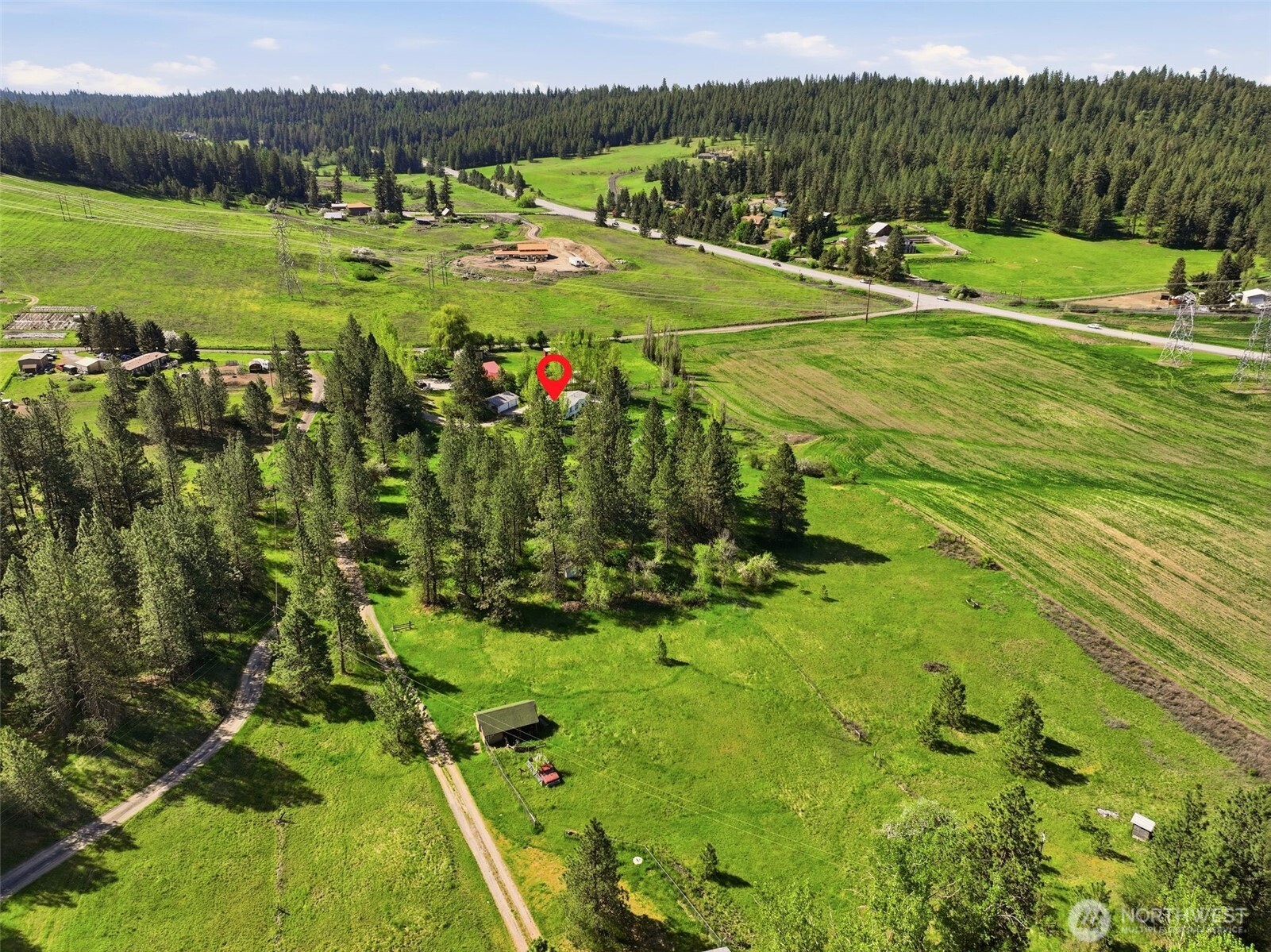 main property photo 30